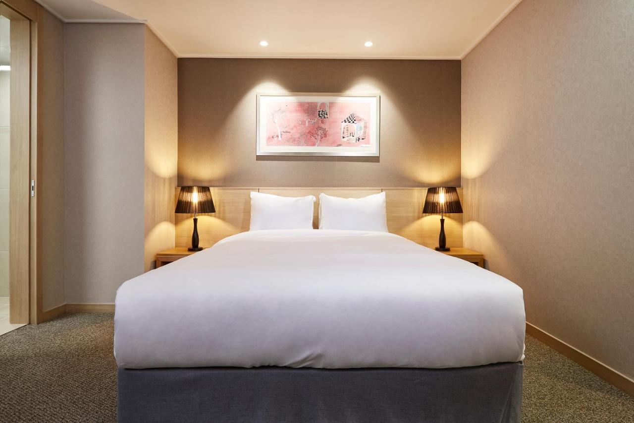 Raonstay In Perla Hotel Jinju Exteriör bild